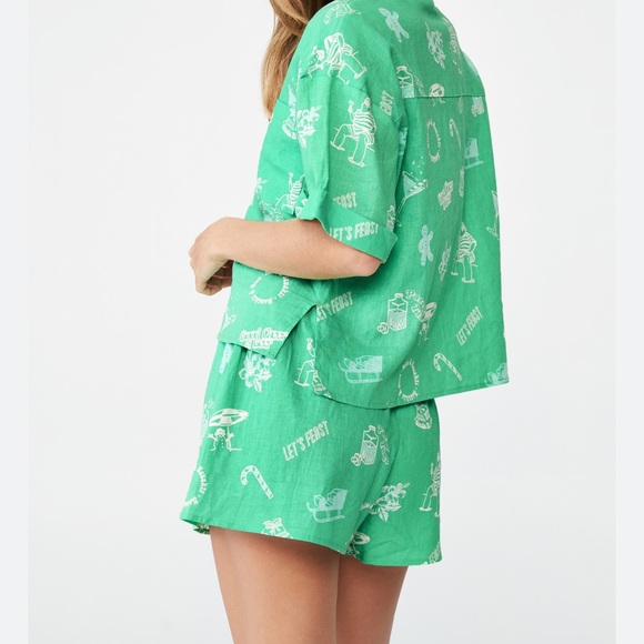 Women’s linen woven sleep set festive vacay conversational NWT - Picture 3 of 5